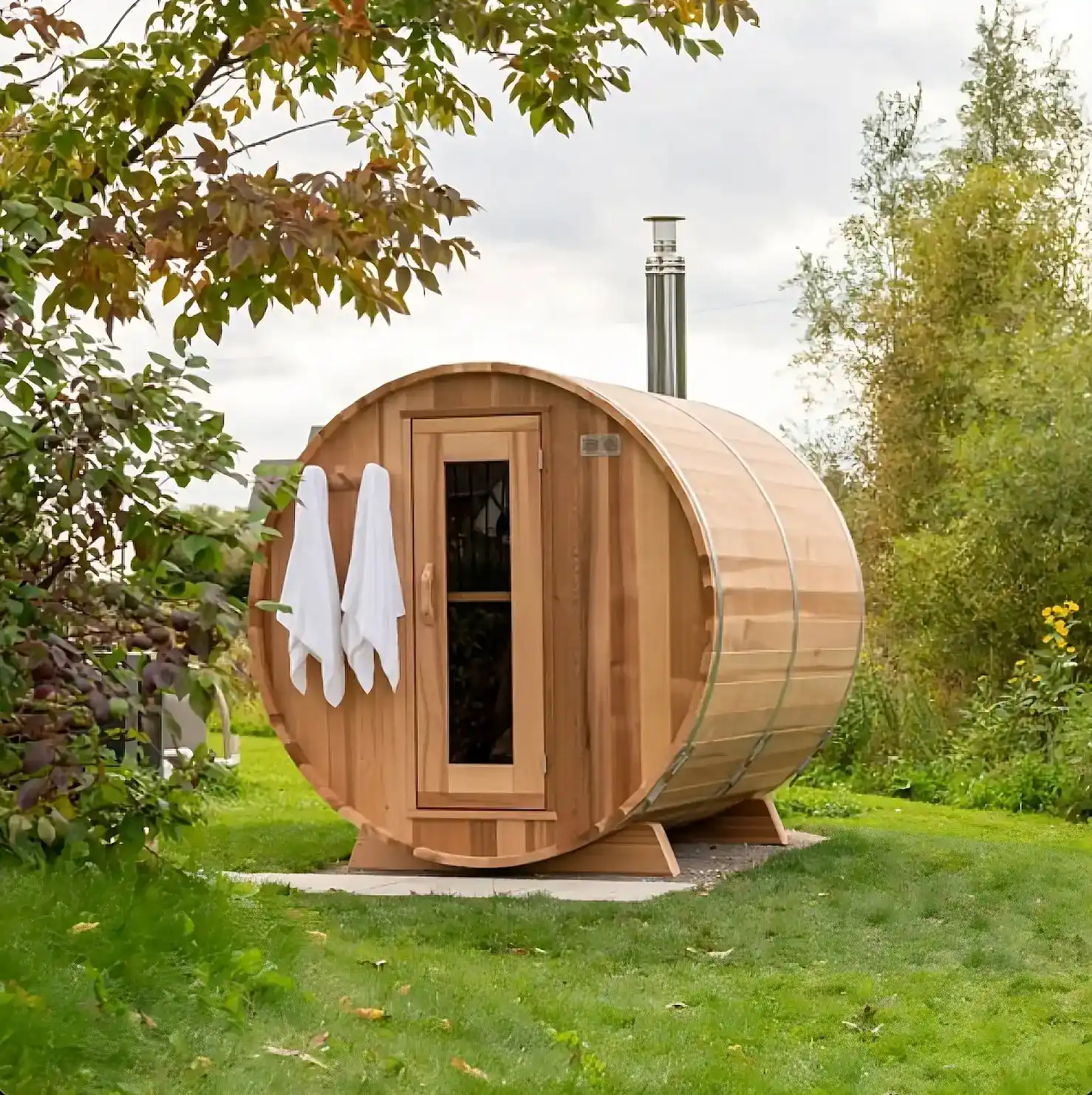 Cedar barrel sauna for contrast therapy