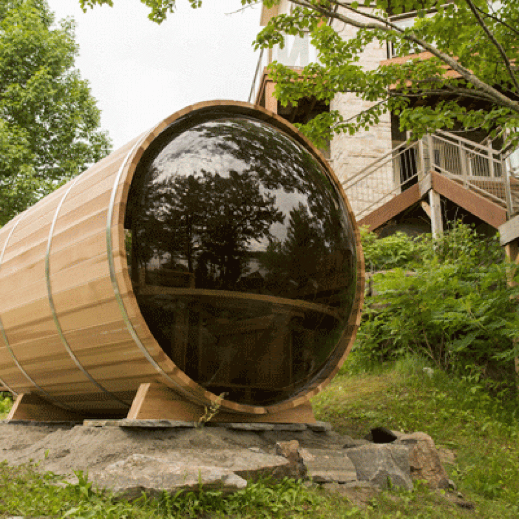 Panoramic View Cedar Barrel Saunas give your vacation rental guests a sauna with a view. With a round barrel shape and ana tinted dome window, you can capture Alaska's finest views while improving your health. 